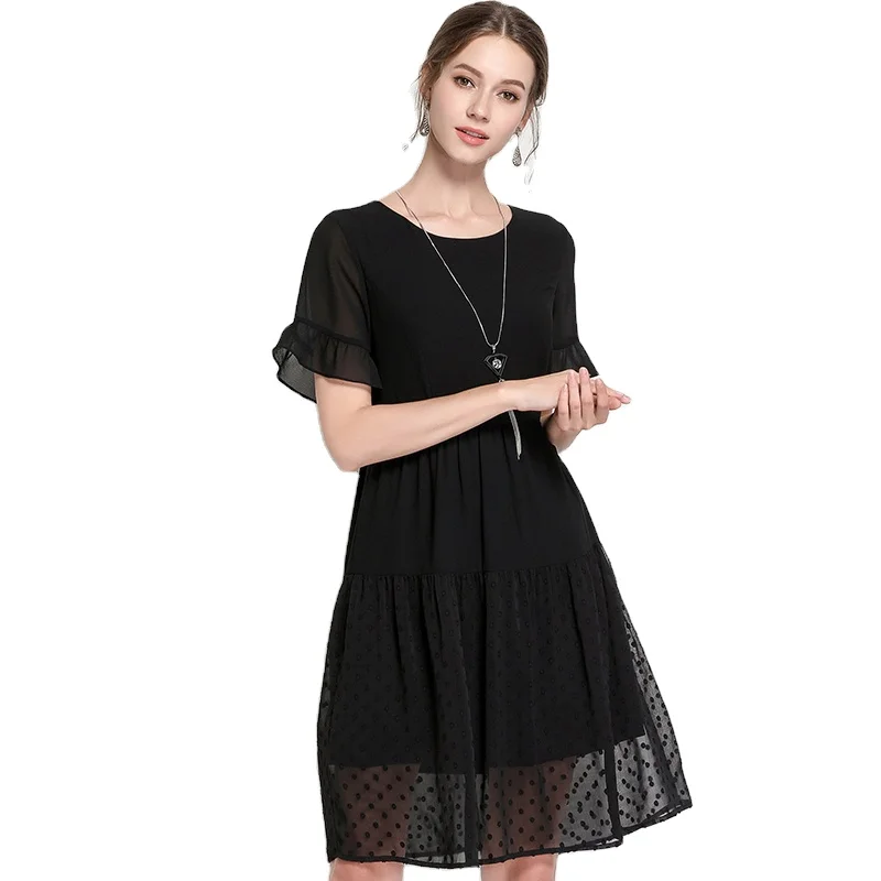 Агент по закупкам одежды с сильной командой контроля качества