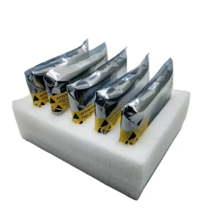 1.92TB SAS 12G Mixed Use Solid State Drive P37011-B21 SFF SC Value SAS Multi Vendor SSD for HPE server P37011-B21