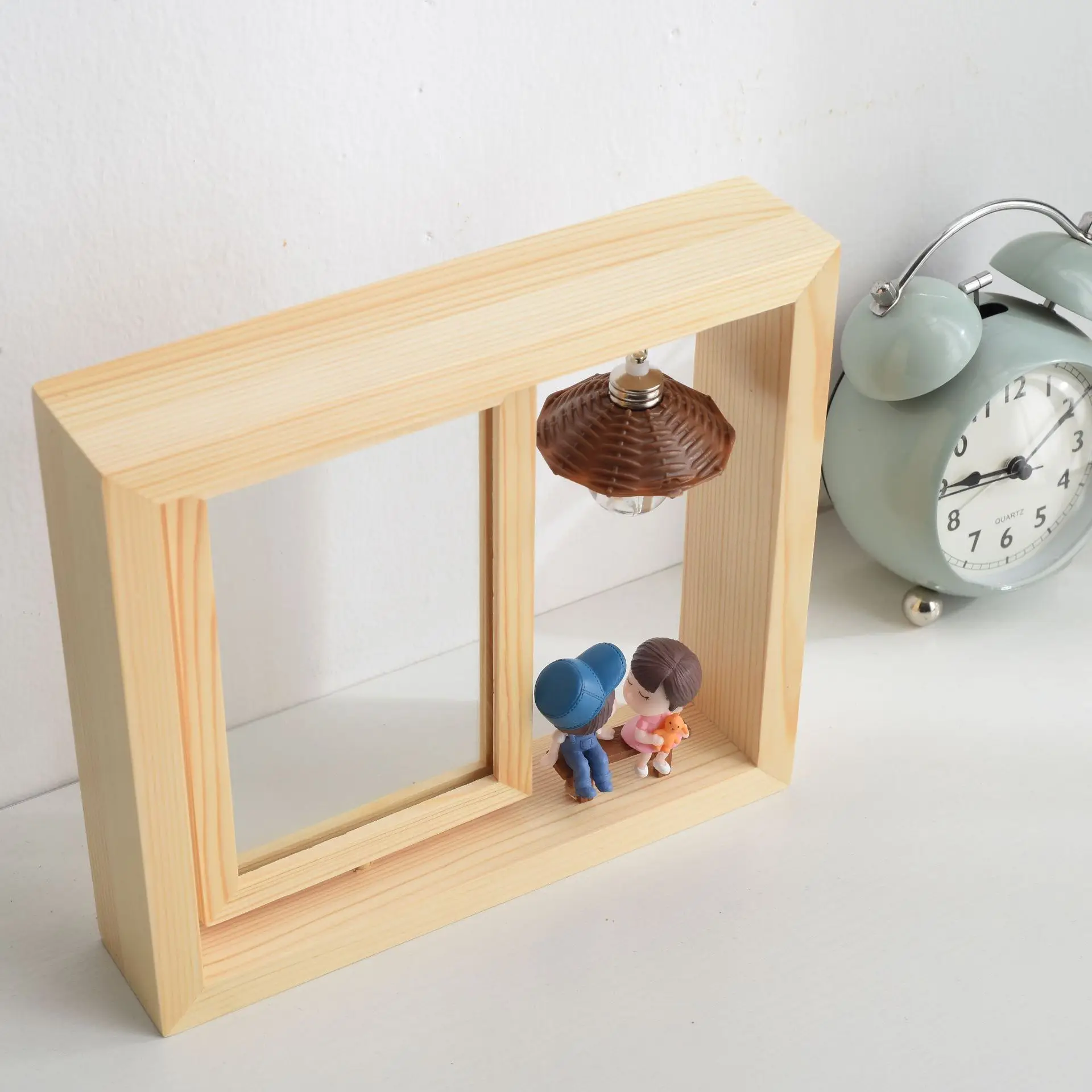 Wooden rotating photo frame Double-sided rotating couple photo frame decoration creative 6-inch pine photo frame desktop set