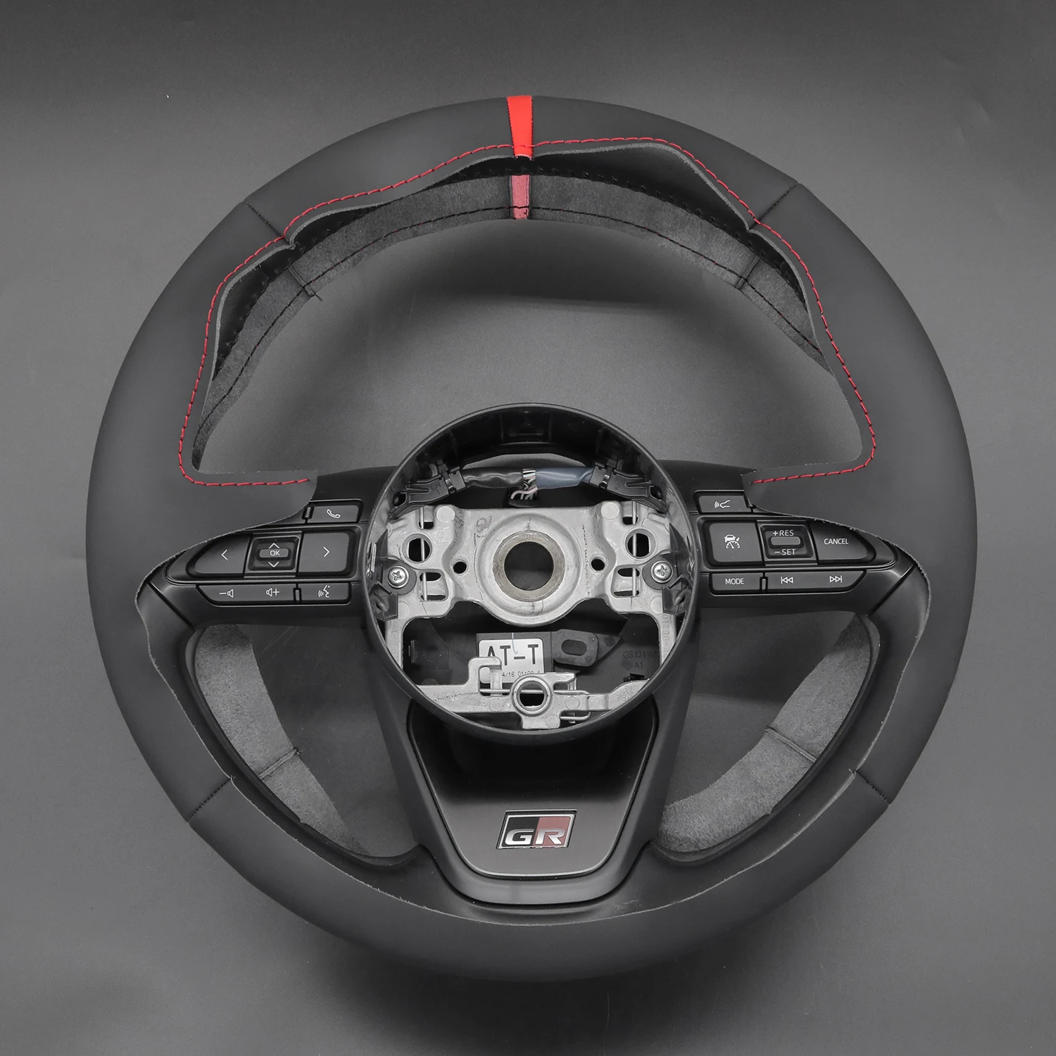 Car Accessories Hand Stitching Genuine Leather Steering Wheel Cover for Toyota Yaris Cross GR 2023 2024