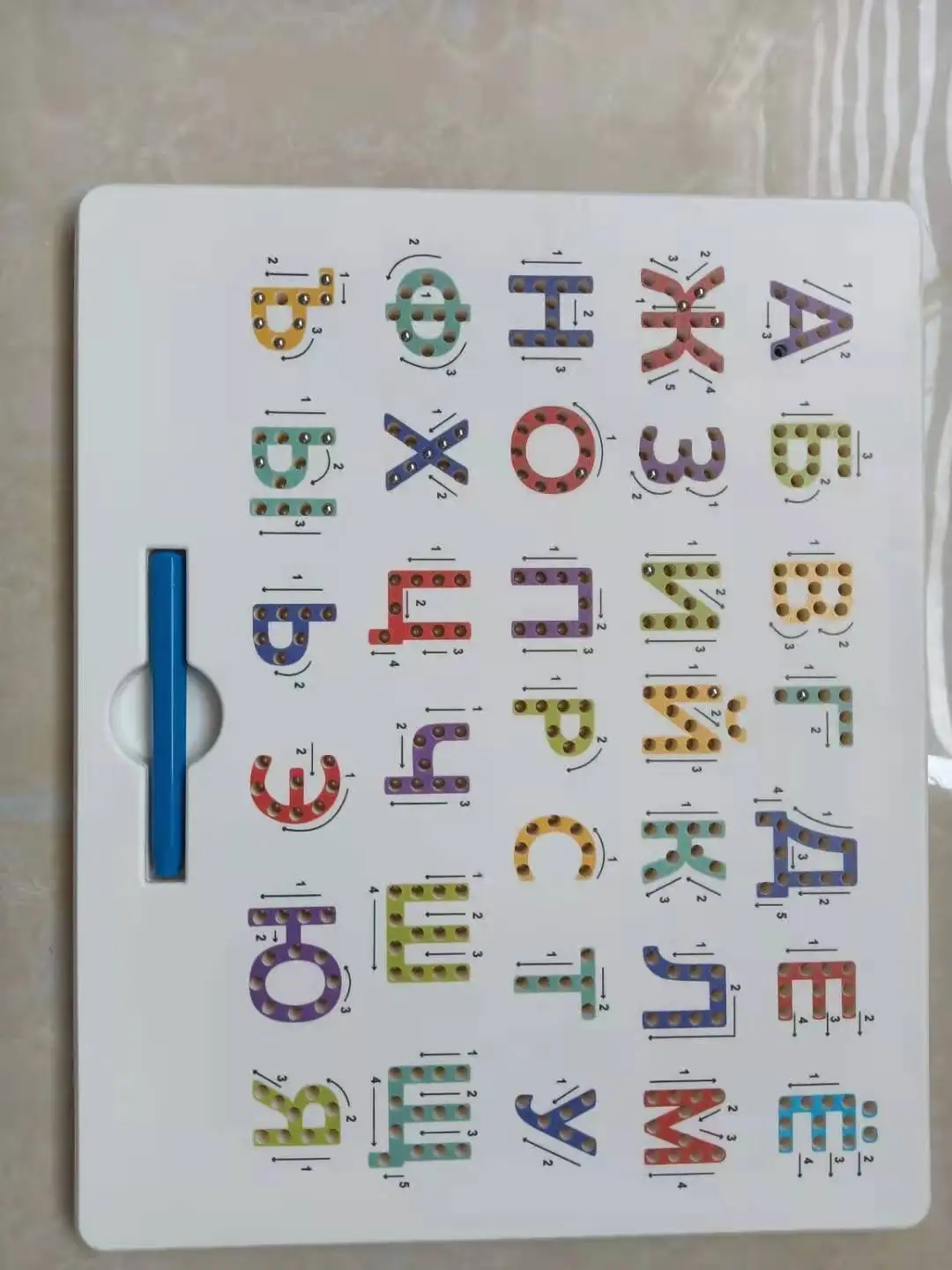 2022 Brand New Steel Balls  Portable Erasable Russian Writing Board Magpad Magnetic Drawing Board