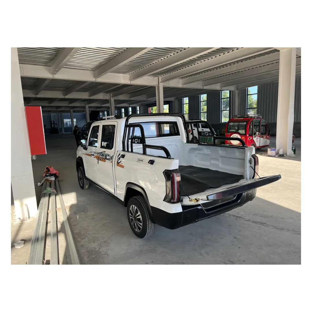 2024 Small Car Electric Affordable Four-wheeled Electric Vehicle 2-door 4-seater Electric Mini Car Pure Electric Pickup Truck