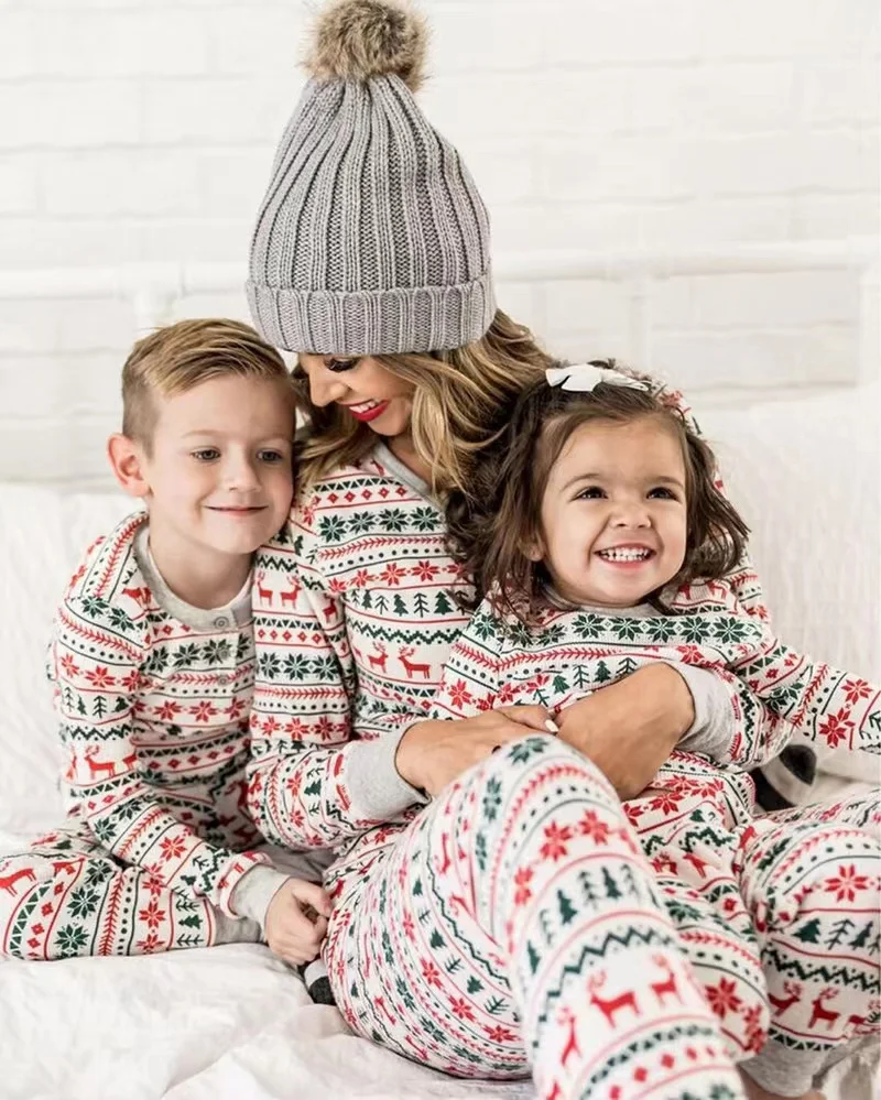 Family Christmas Pajamas Tree And Snowflake Printed Parent-child Home Sets XMas Women Sleepwear  Family  pyjamas