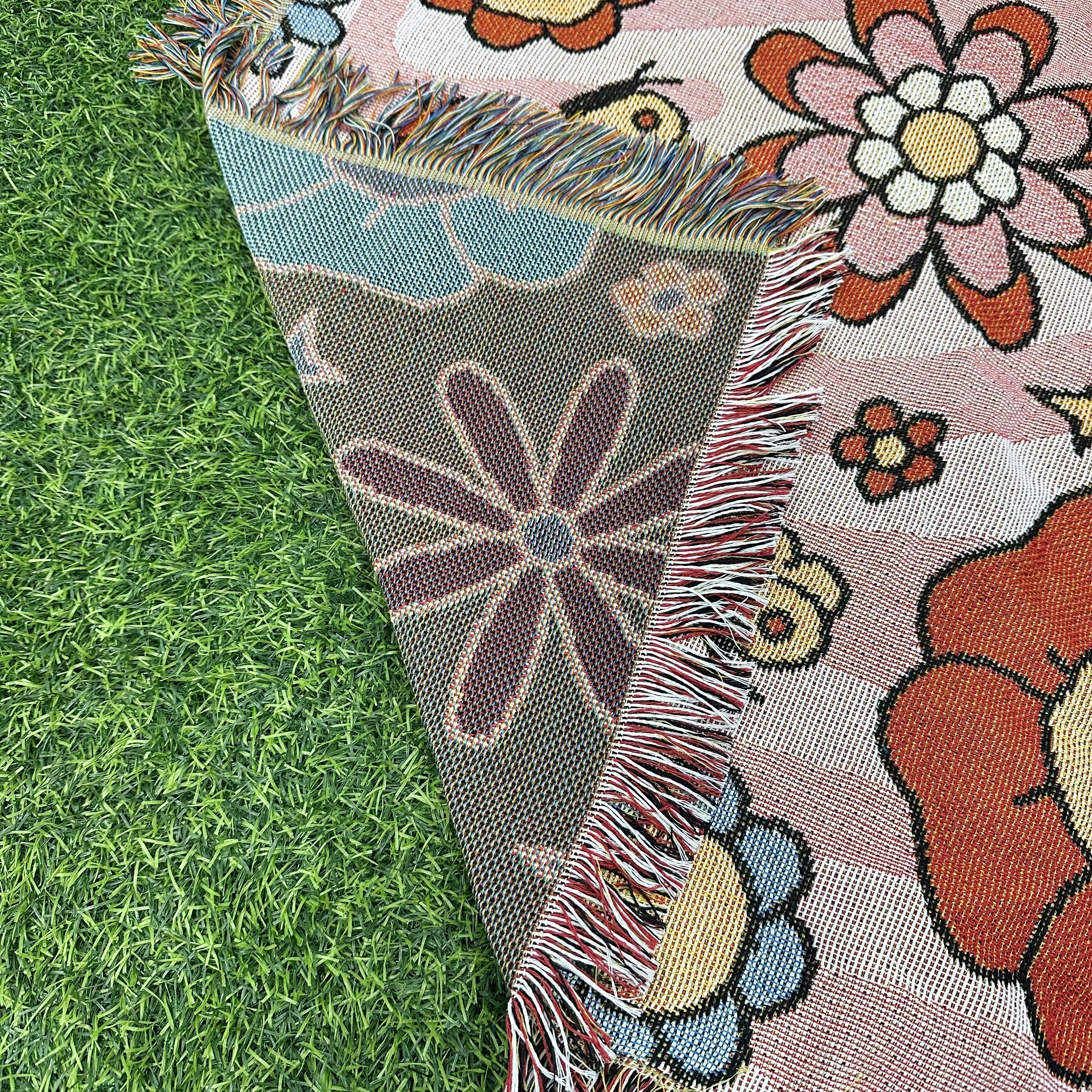 LOW MOQ Quick Customization Tapestry Throw Blanket  Custom  Woven  Blanket