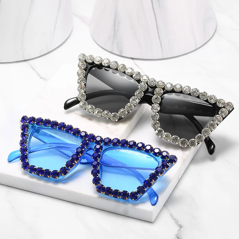 2024 New Fashion Design Luxury Oversized Letter Rhinestone Square glasses Women Cheap Jewelry Polycarbonate Diamond Sunglasses