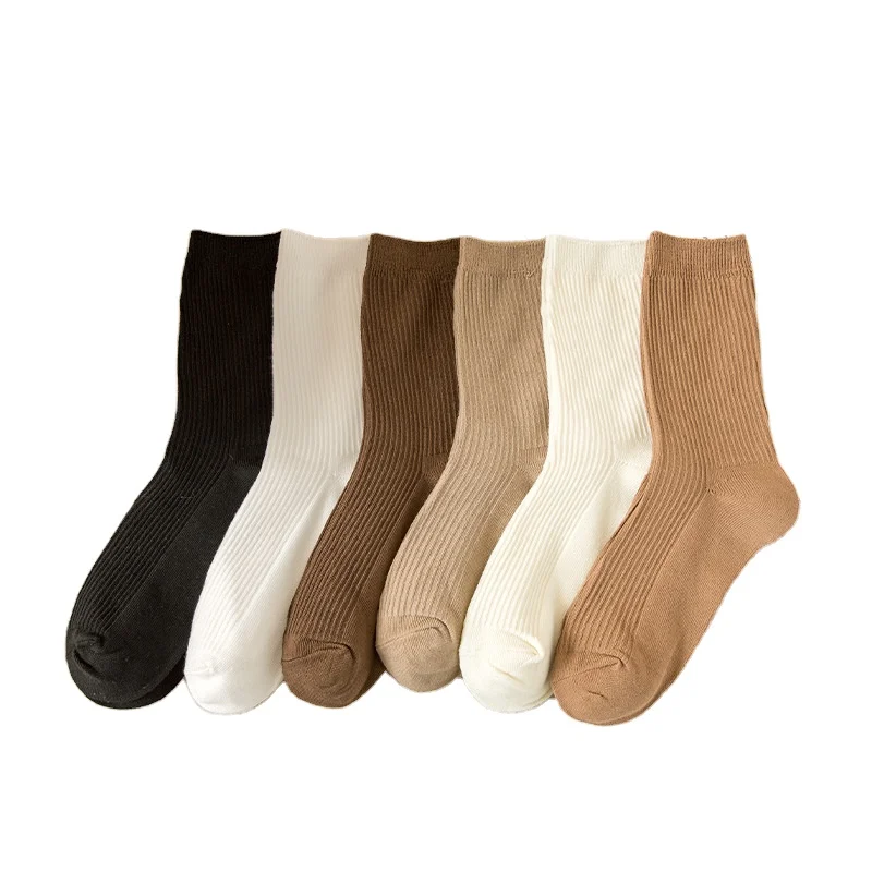YUELI Pure cotton socks, sports socks and sweat-absorbent socks are fashionable for men and women in spring and summer.