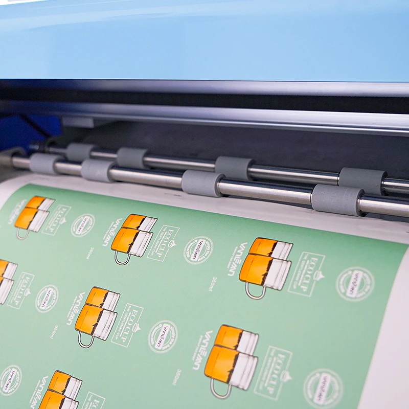 Auto Feeder Plotter Machine Vinyl Cutting Sticker PVC Sticker Plotter Machine Labels
