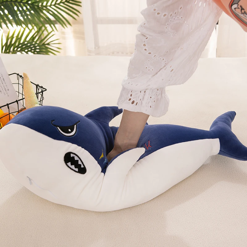 Customized Woven Cartoon Animal Blanket Customs Animals Shark Whale Pillow Blanket throw blanket