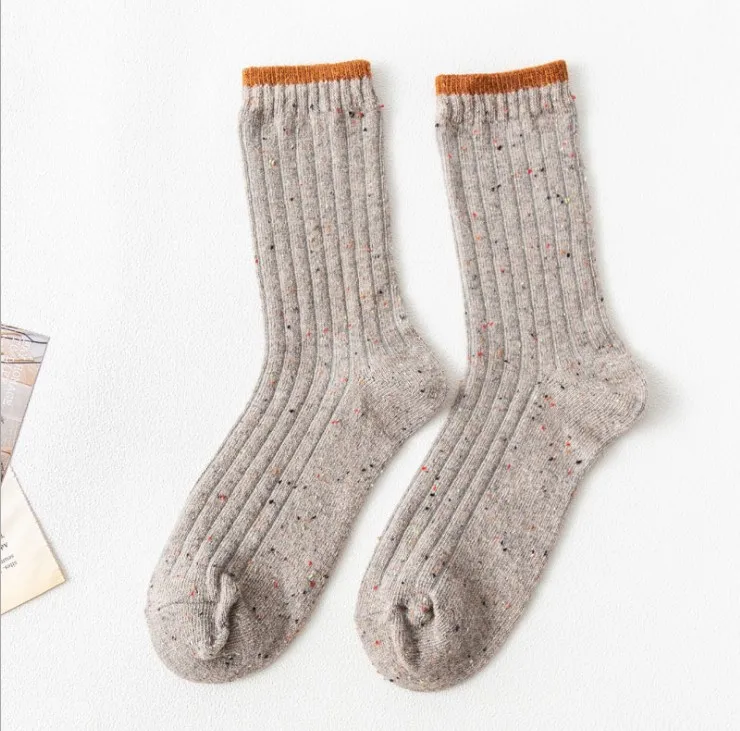 autumn and winter Wholesale manufacturer colorful   Wool socks  fashion socks women