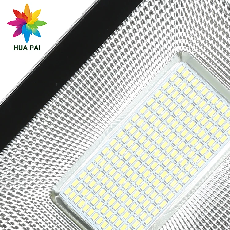 HUAPAI Aluminum IP65 waterproof outdoor remote control 100 watt high lumen solar led street light