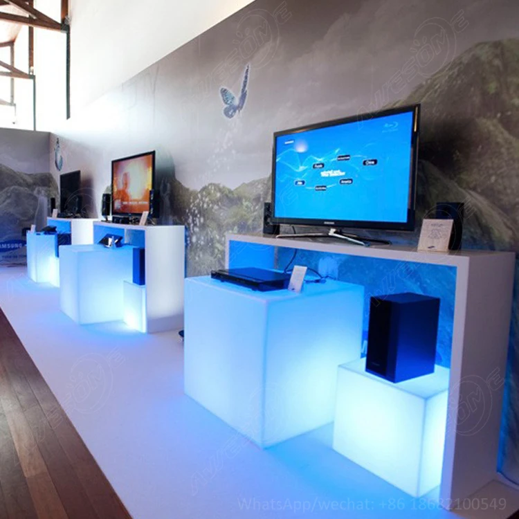 PUFFS LOUNGE / MESAS DE CENTRO / led cube coffee table for events