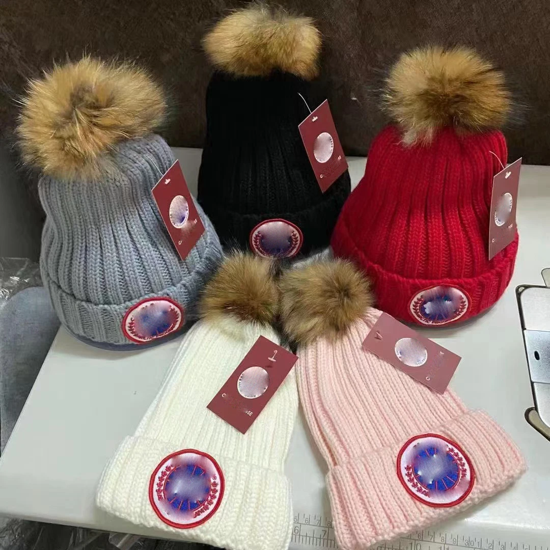 Newest Designer Unisex Winter Soft Warm Knitted Cap Stylish Thicken Pompom Beanie Hat