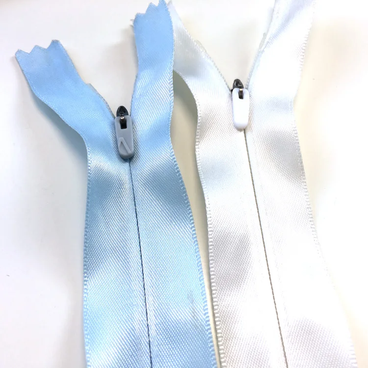 Junye Customized 3# 5# Close End Silk Tape Invisible Nylon Zipper With  Metallic Invisible Puller