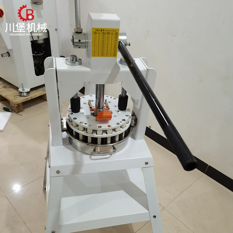 36 Grains Dough Divider Manually operated Highly efficient and productive Divider evenly divides dough