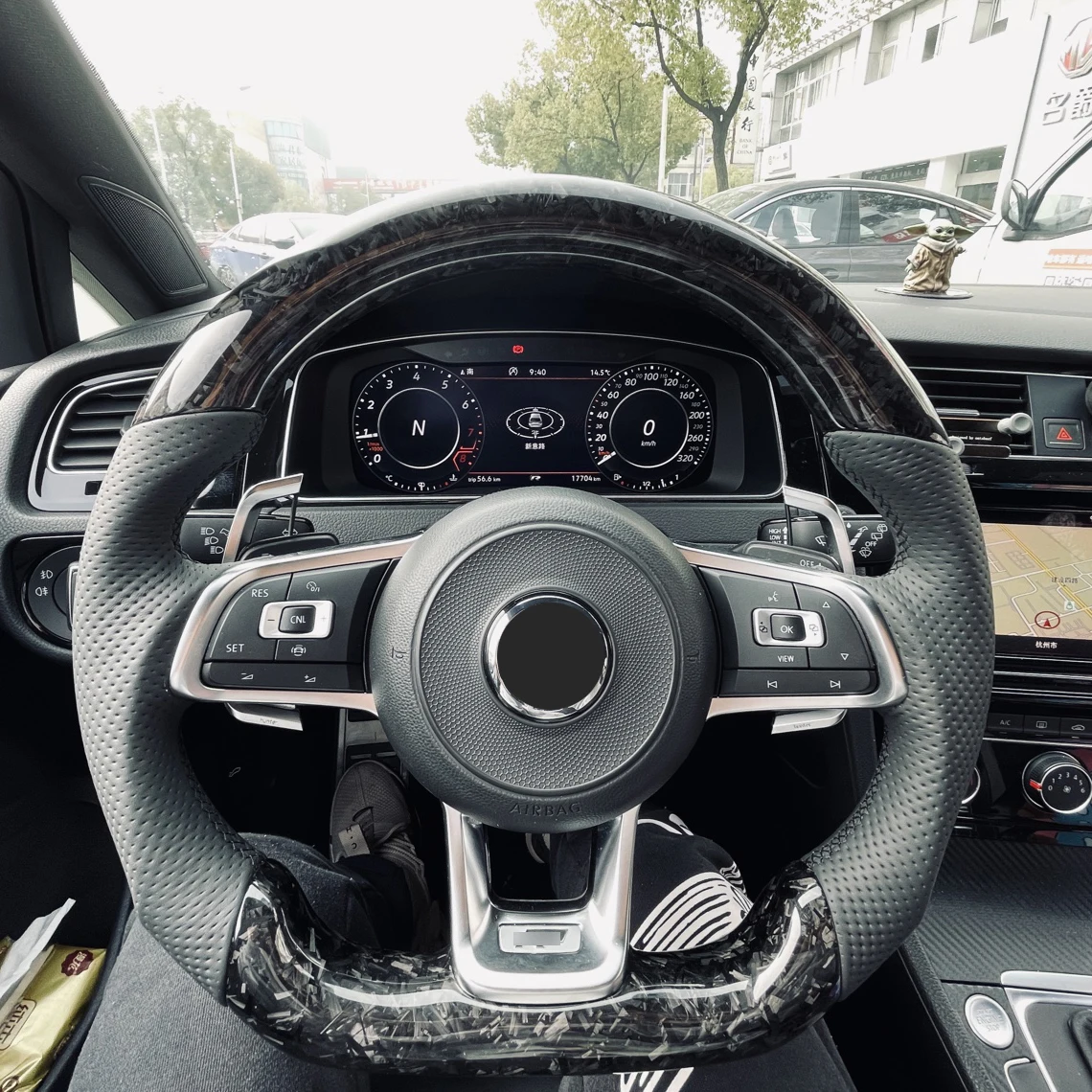 Custom Half Perforated Leather Forged Carbon Steering Wheel for Volkswagen VW Golf 7R 5 6 7 8 R Jetta Mk6 Mk7 GTI Polo Passat CC