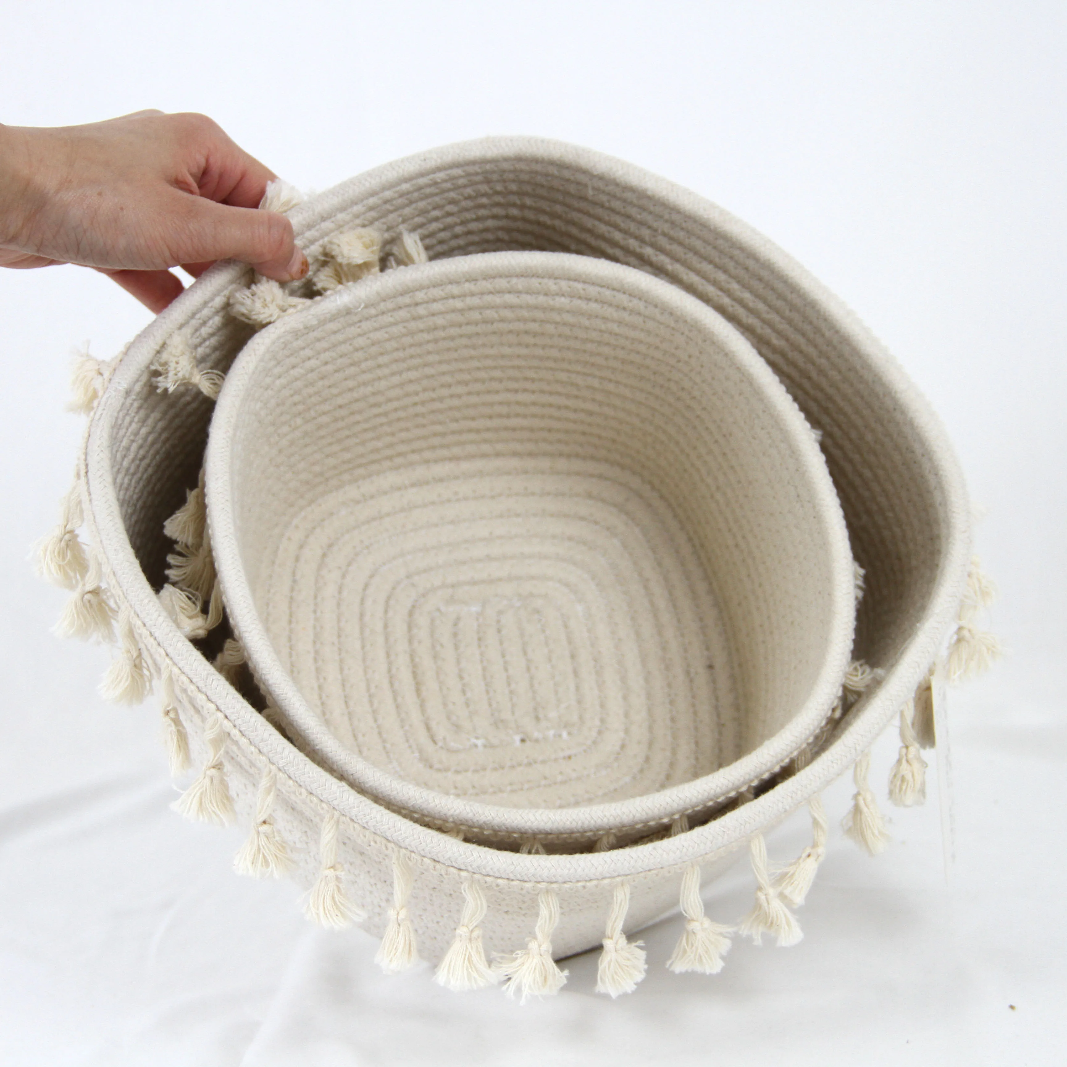 2023 New Design Square cotton rope Storage Baskets with tassels