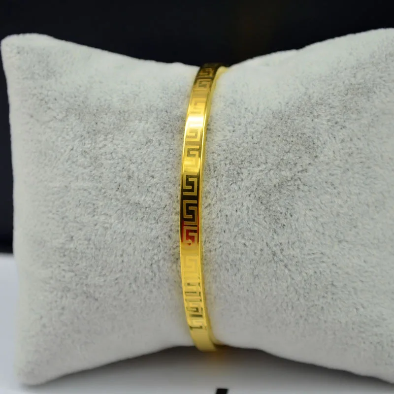 Guangzhou Jewelry 24 Carat Arab Gold Plated Bangle, Wholesale Dubai Simple Design Gold Bracelet Bangle for Women