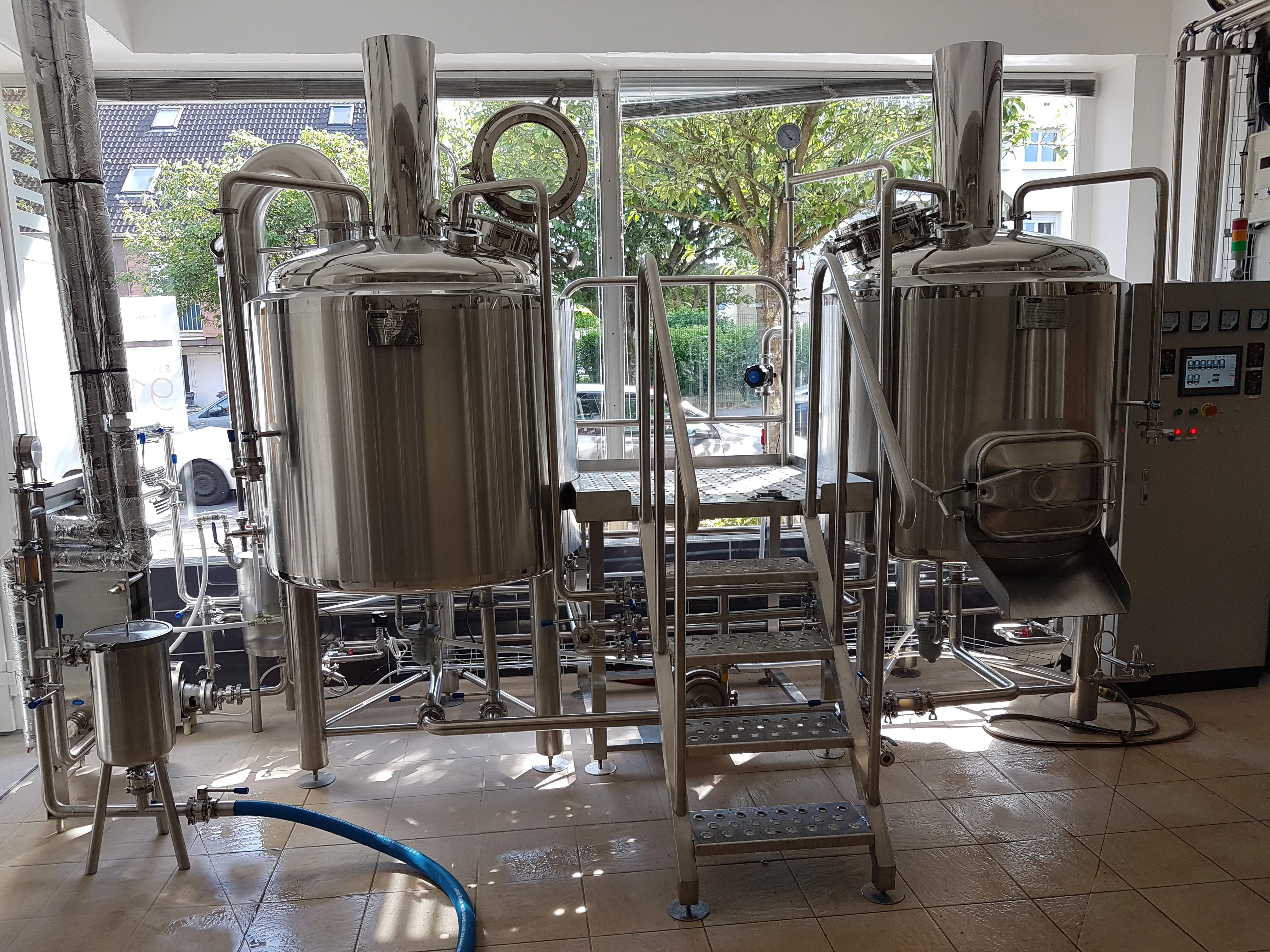 Mini beer brewery 300l production equipment beer new brewing equipment
