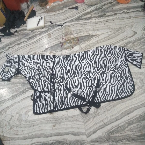  Сетчатый лошадиный ковер Zebra от производителя водонепроницаемый высококачественный для конного