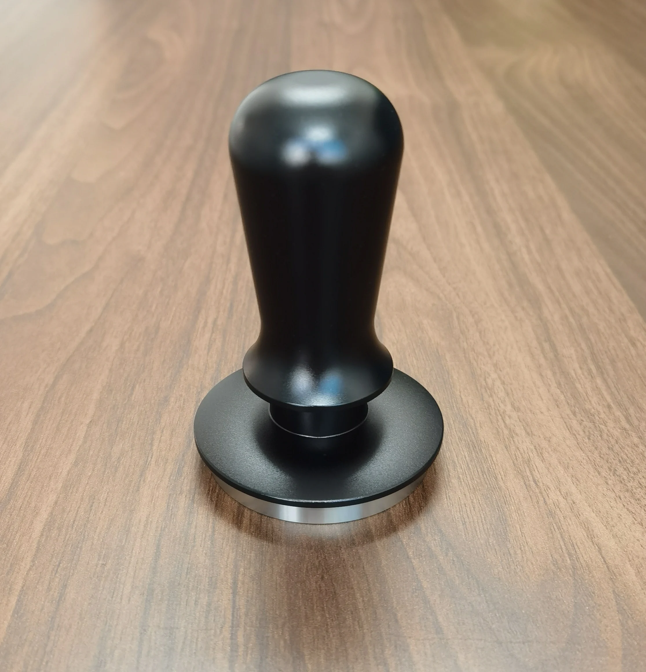Premium Barista tools Elastic Stainless Steel Calibrated Spring Loaded Espresso Coffee Tamper Flat Stainless Steel Base Tamper