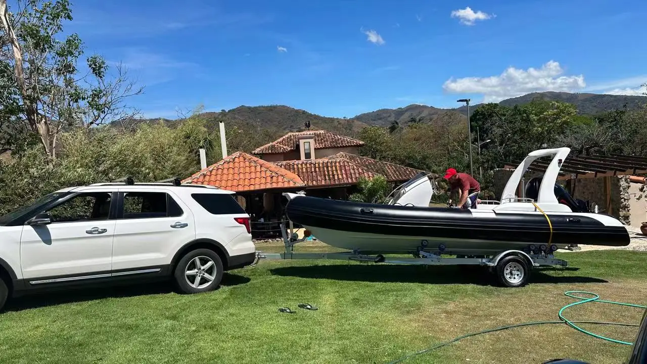 17ft fishing boat semi rigid deep v hull yachts boat ship rib boat 550 hypalon