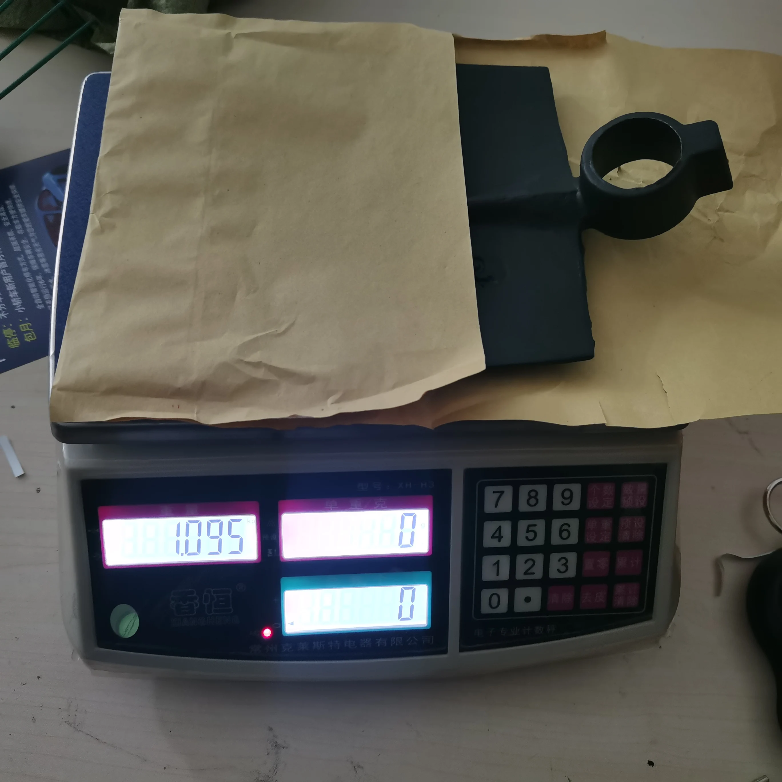 Portugal  market  hot sell high quality heat treatment  rolling forged  sharpening  2/2.5lbs  farming garden HOE