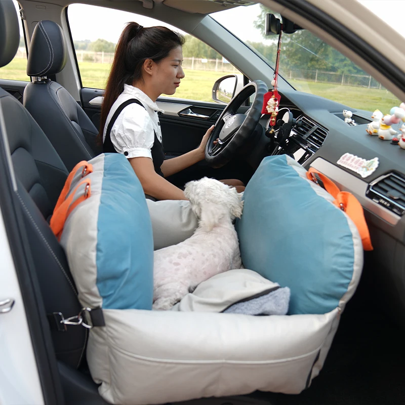 Popular high quality waterproof travel bolster dog car seat pet car seats for small dogs and puppies weighing