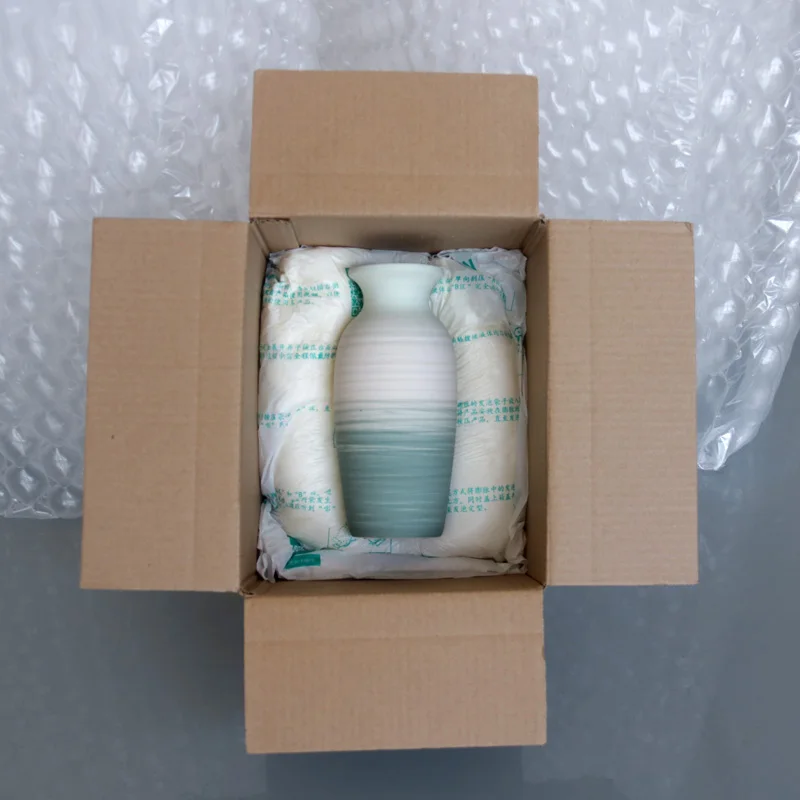 Factory direct PU expanding foam bag for cushioning protection
