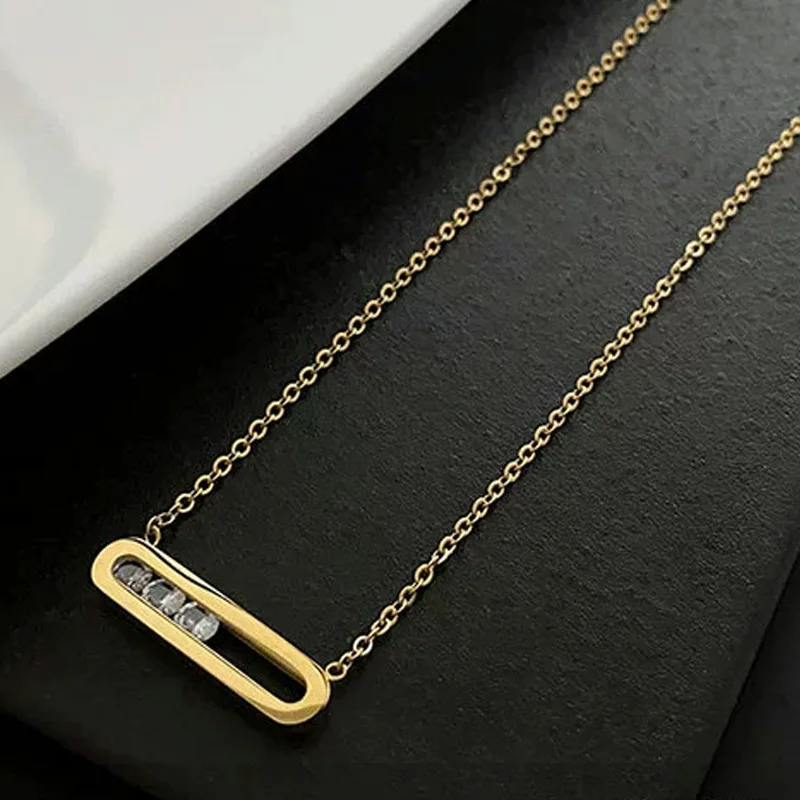 Stainless Steel Gold Plated Jewelry Fashion Oval Geometric Frame Zircon Necklace