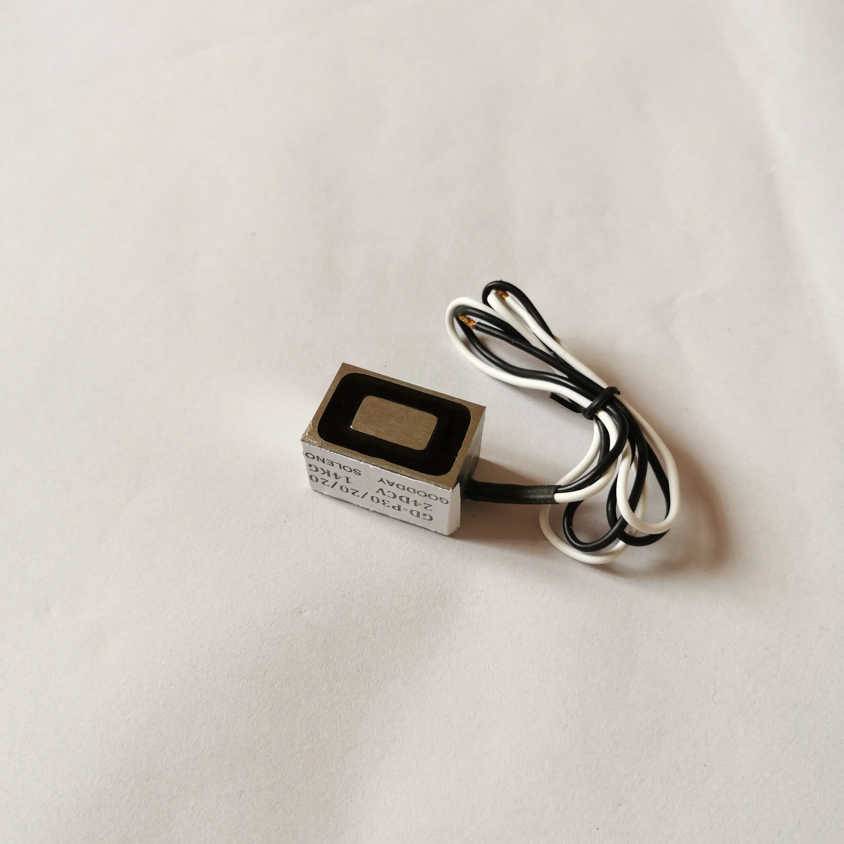 6v 12v 24v dc micro rectangle shape self holding electric solenoid electromagnet 302020 14kg suck force for door holder