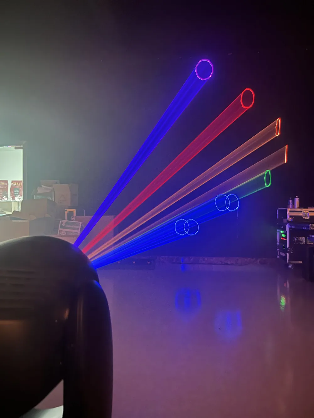 2 Вт/3 Вт/5 Вт RGB Полноцветный лазерный движущийся головной свет с лазерными эффектами DMX сценическое освещение для диско-музыки Танцевальная вечеринка