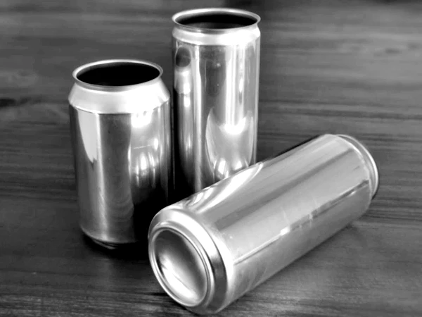 Wholesale food grade empty customized aluminium  beverage and beer can lid can skeek 330ml
