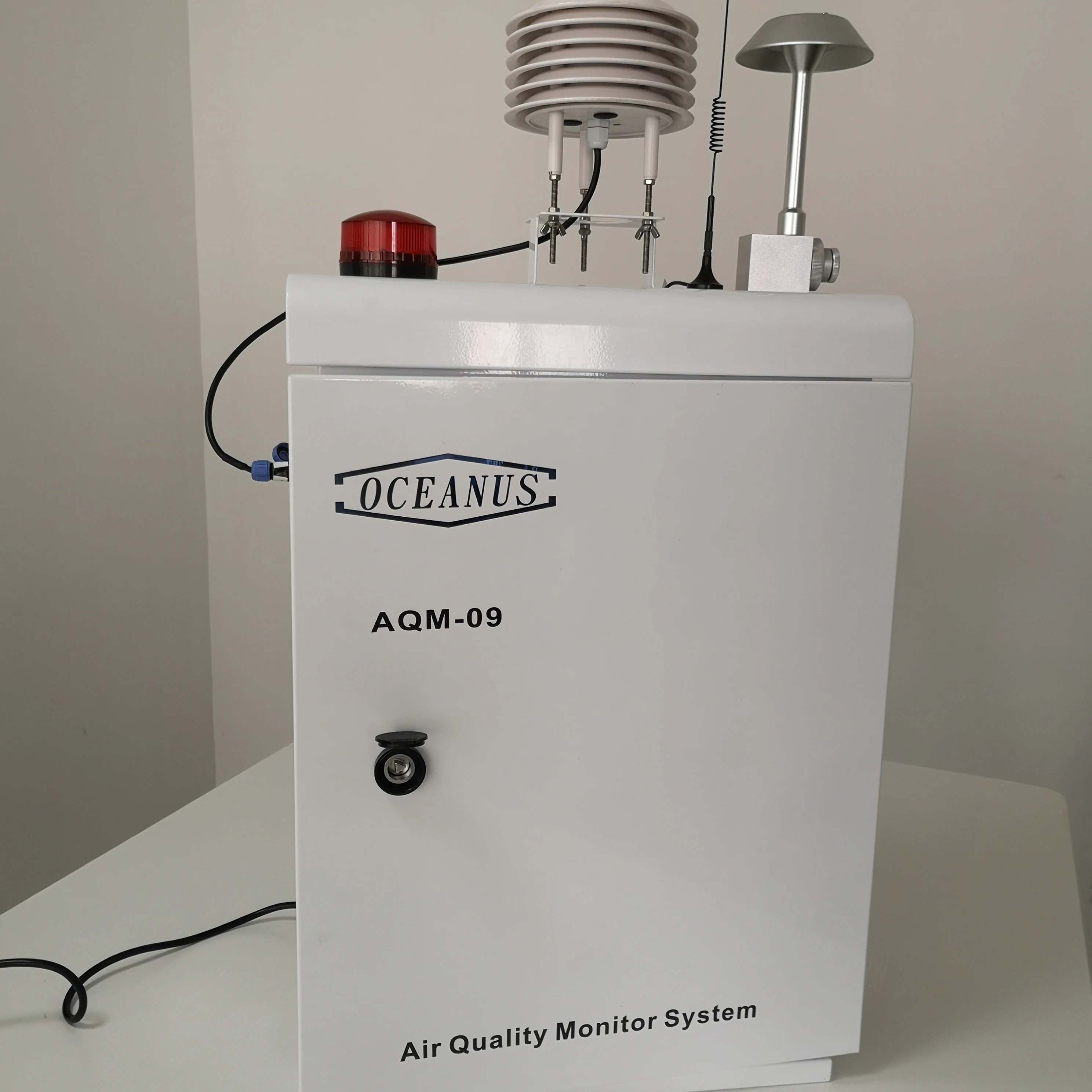 AQM-09 Air Quality Monitor Equipment For PM2.5 PM10 CO SO2 O3 CO2 H2S with cloud platform and data