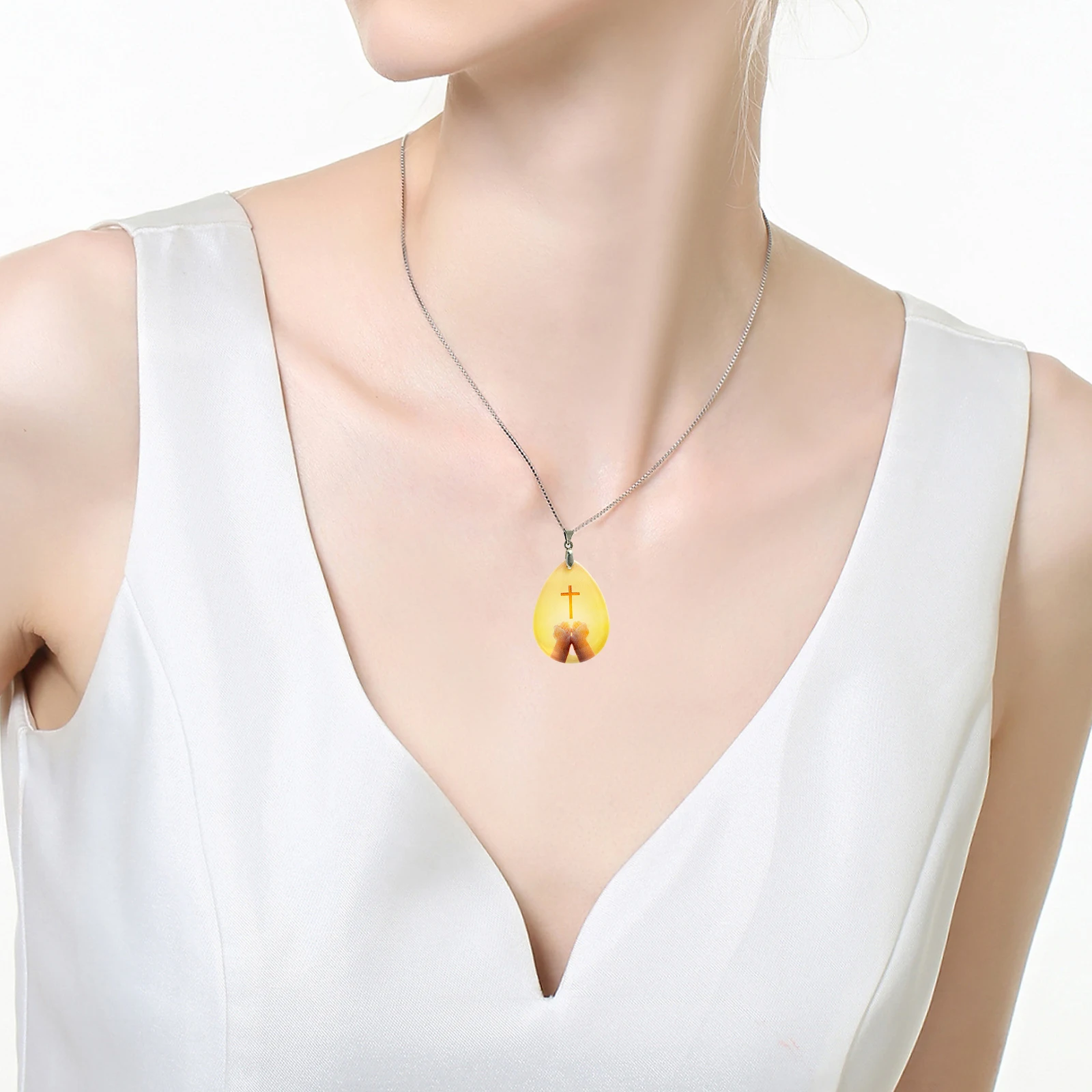 Crystal pendant necklace religious gift Drop shape crystal with stainless steel chain of Snake chain and can be custom images