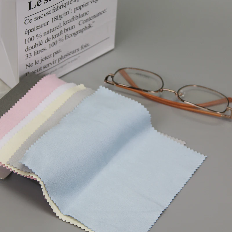 Customized Wholesale Portable Logo Printed Microfiber Eyeglasses Sunglasses Cleaning Cloths
