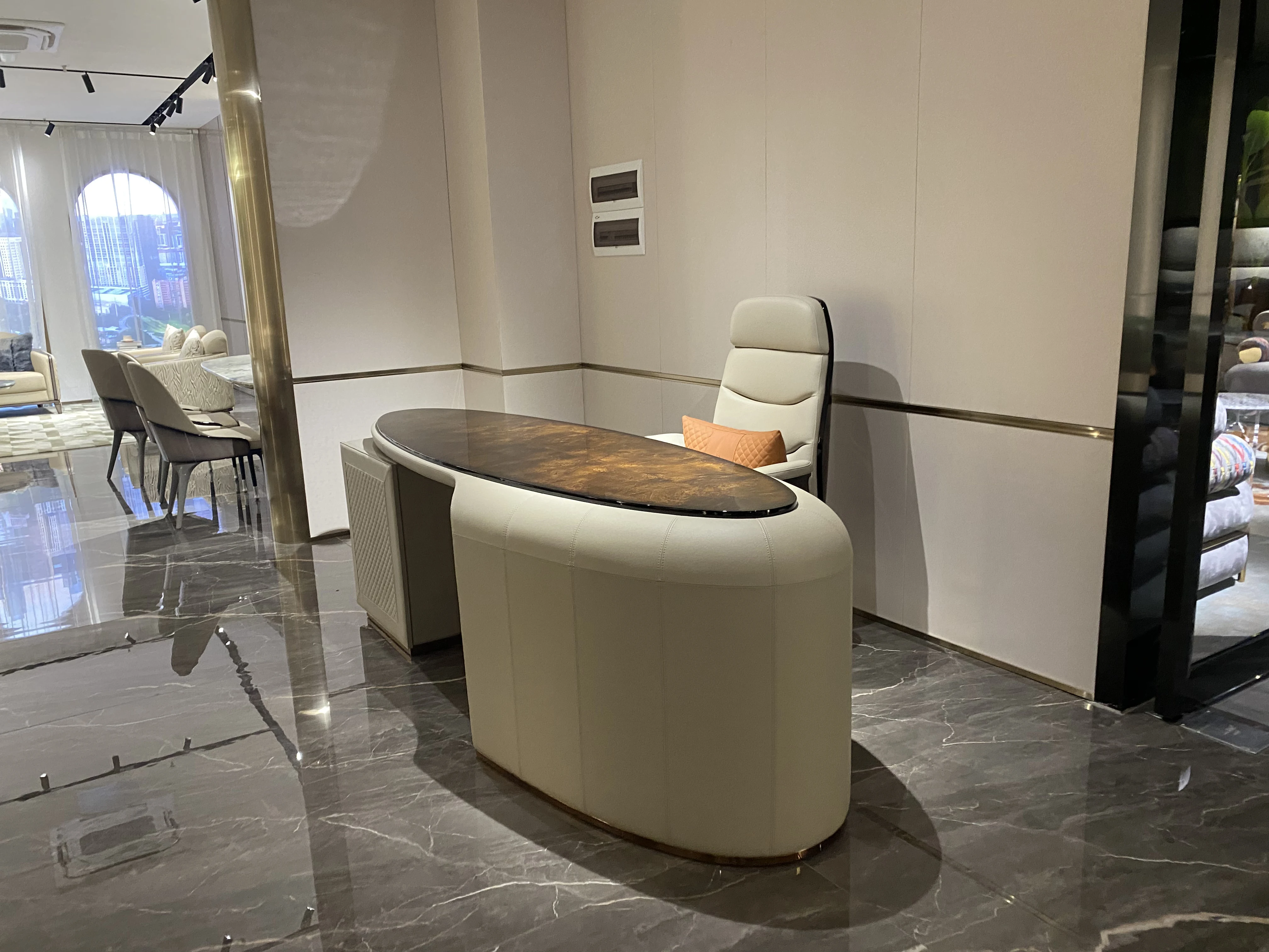 luxury office furniture set boss office table with storage cabinet Italian design home office desk