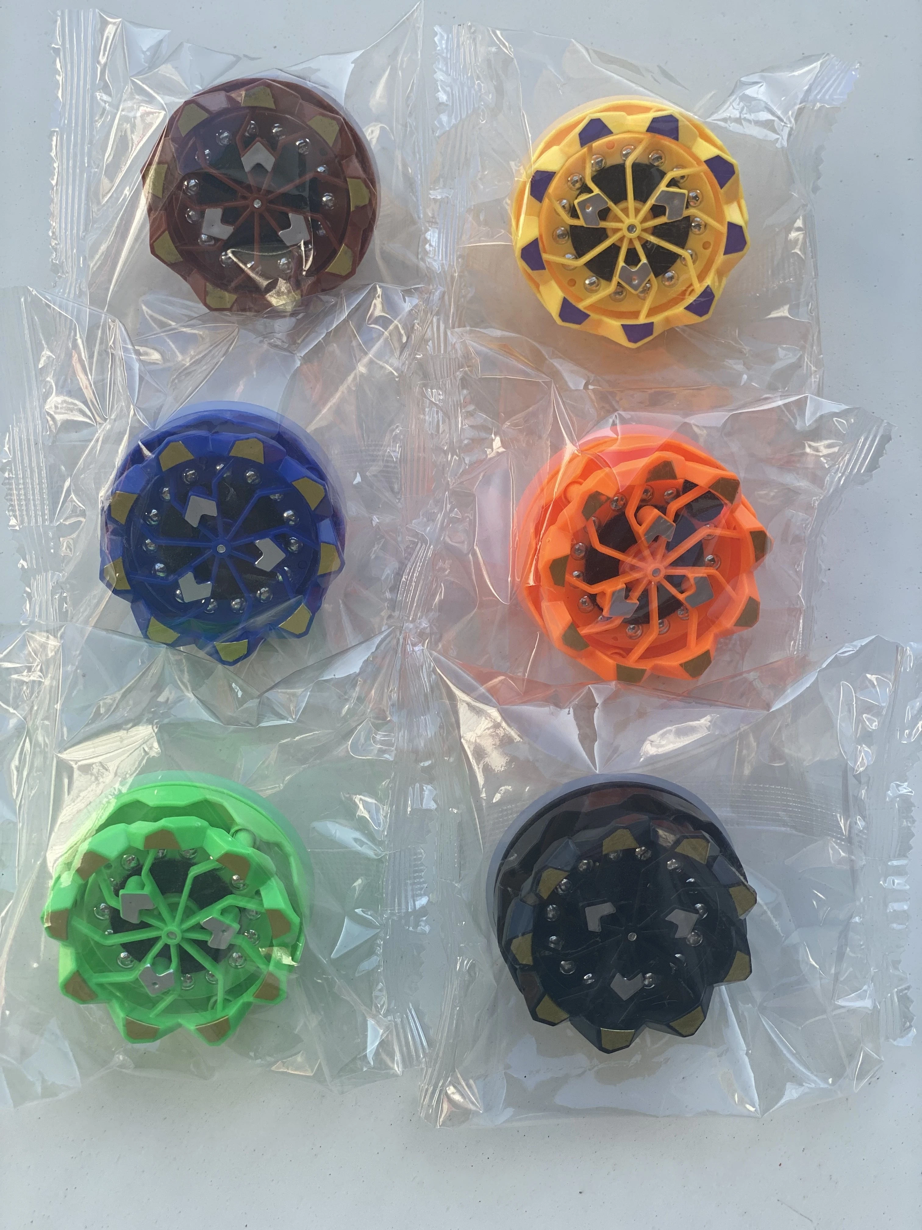 Factory 2024 New Arrival Hot Sale Plastic Fireworks Burst Set Kids Toys Gyros Spinning Top Toy Bey Battle Burst For Kid Boy Gift