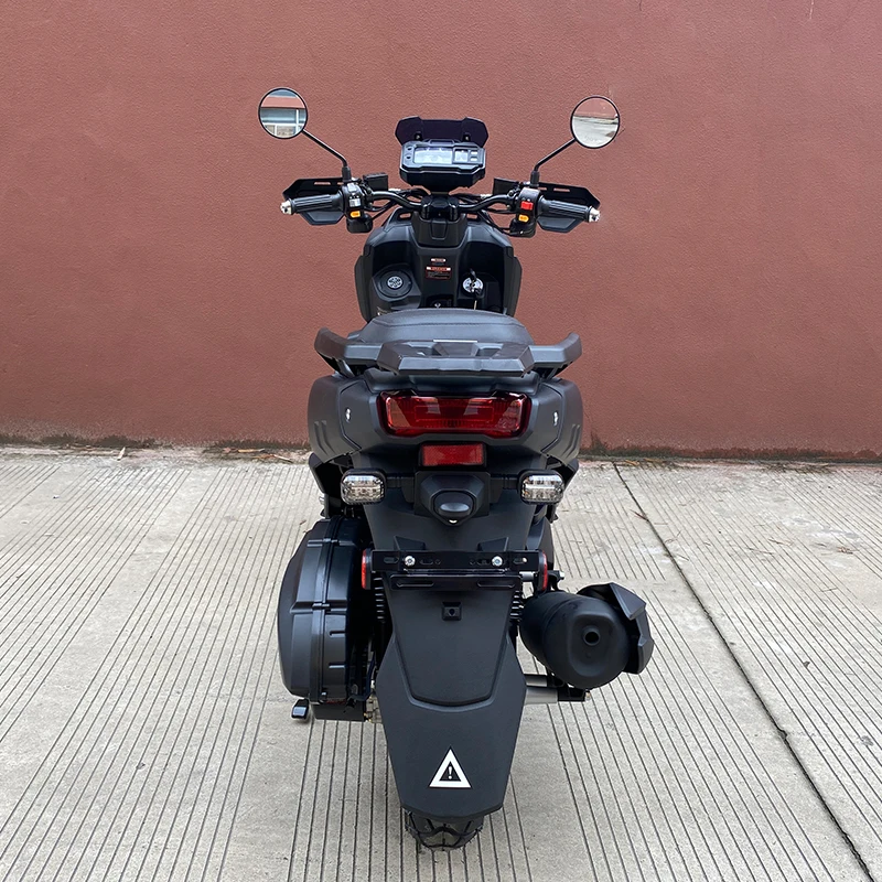 EPA DOT Certified TANK150CC& 200CC Gasoline Scooter Air Cooled  MP3 Speaker EFI System front rear disc brake gas moped on road