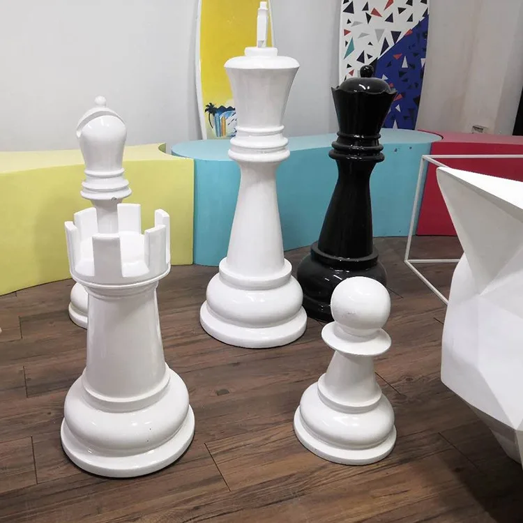 Скульптура из стекловолокна шахматная статуя король гигантские уличные садовые шахматные фигуры