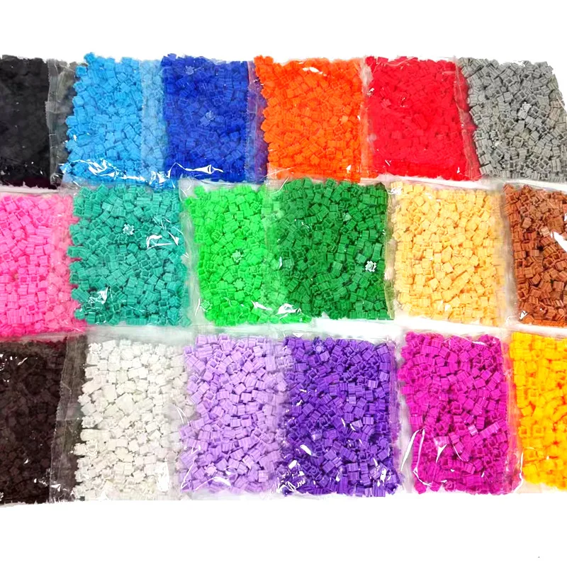 Factory Directly Wholesale Bulk 8mm ABS Building Blocks 3D Puzzle DIY cartoon character Diy Blocks Gift