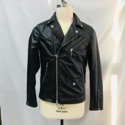 Сделанная на заказ в Китае женская короткая черная кожаная куртка с отложным воротником Куртки из искусственной кожи для девочек