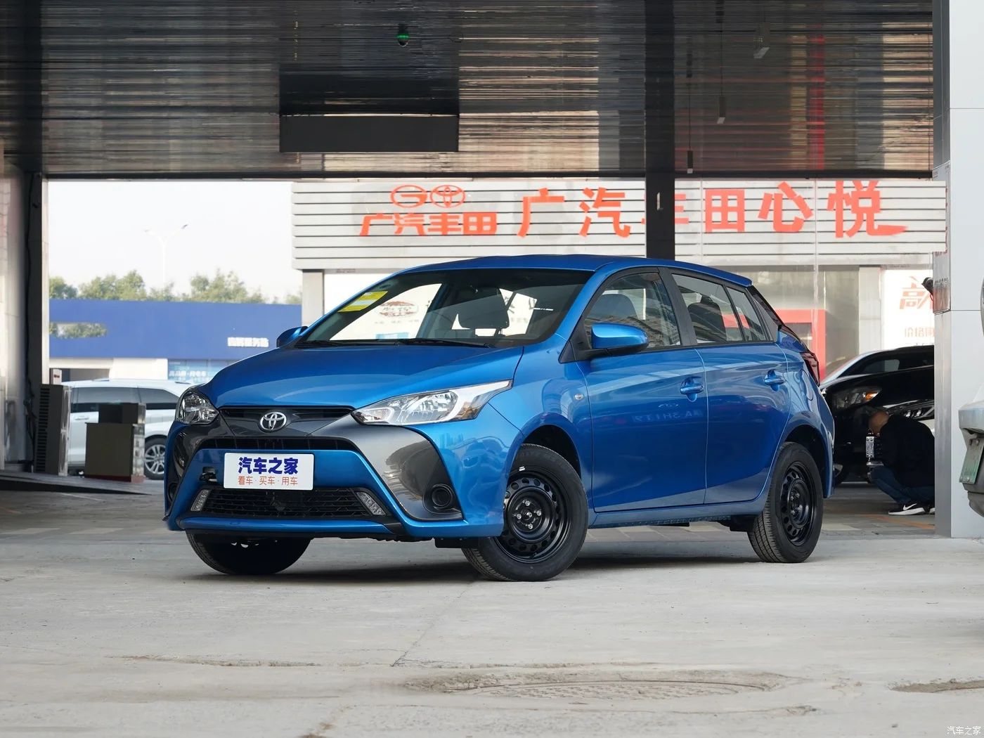 2024 cars used to-yota motor 1.5L gr yari s cross le L hatchback 2 hybrid suv sedan Gasoline used second car 2001-2024  China