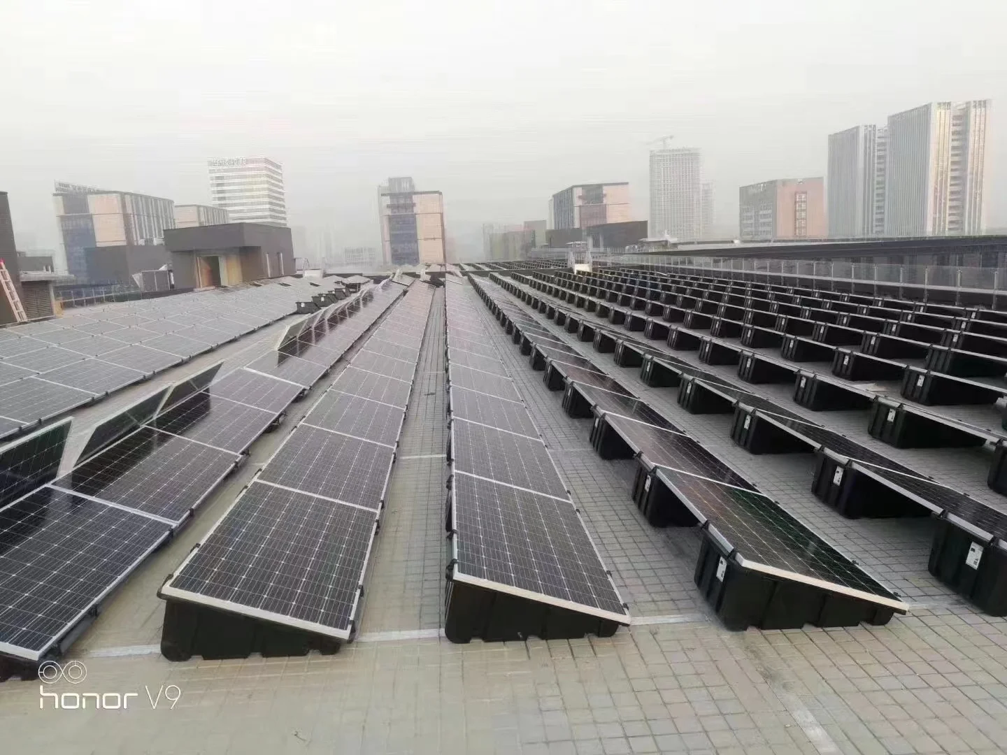Easy Installation Ground Solar Bracket HDPE Ballast Flat Roof Mount Solar Panel Roof Ballast Mounting