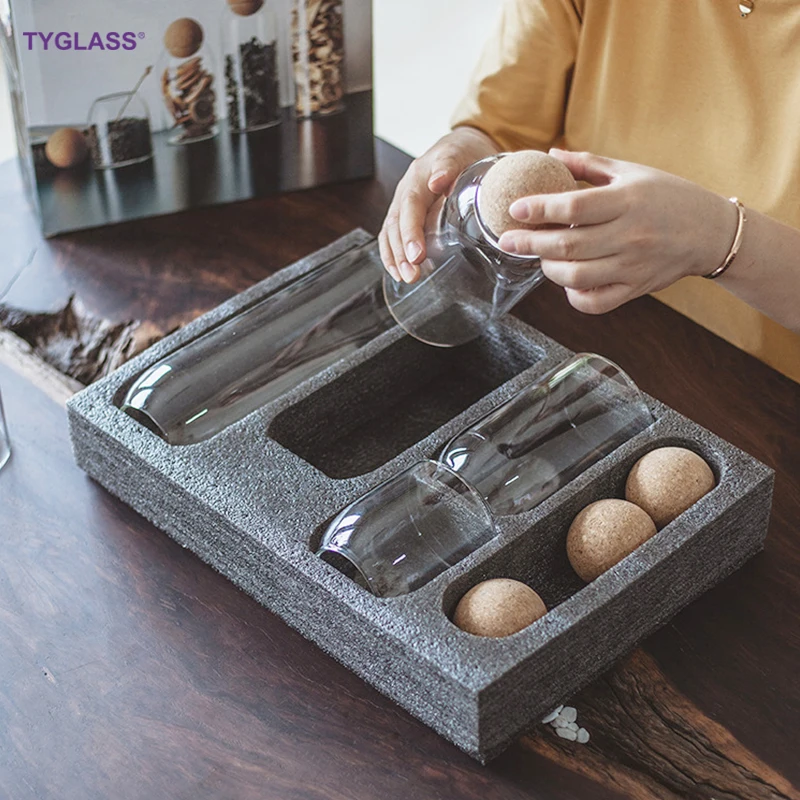 Wholesale Airtight Glass Jar Kitchen Glass Jar Container With Bamboo Lid For Storage Customizable Cylinder Sealed Air Tight