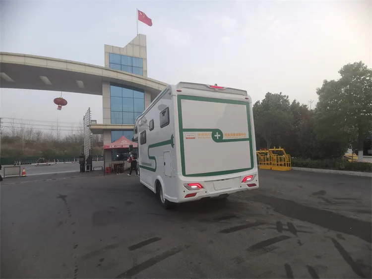 Hot Sell Container House Motorhome Recreational Truck Luxury Mobile Touring Car