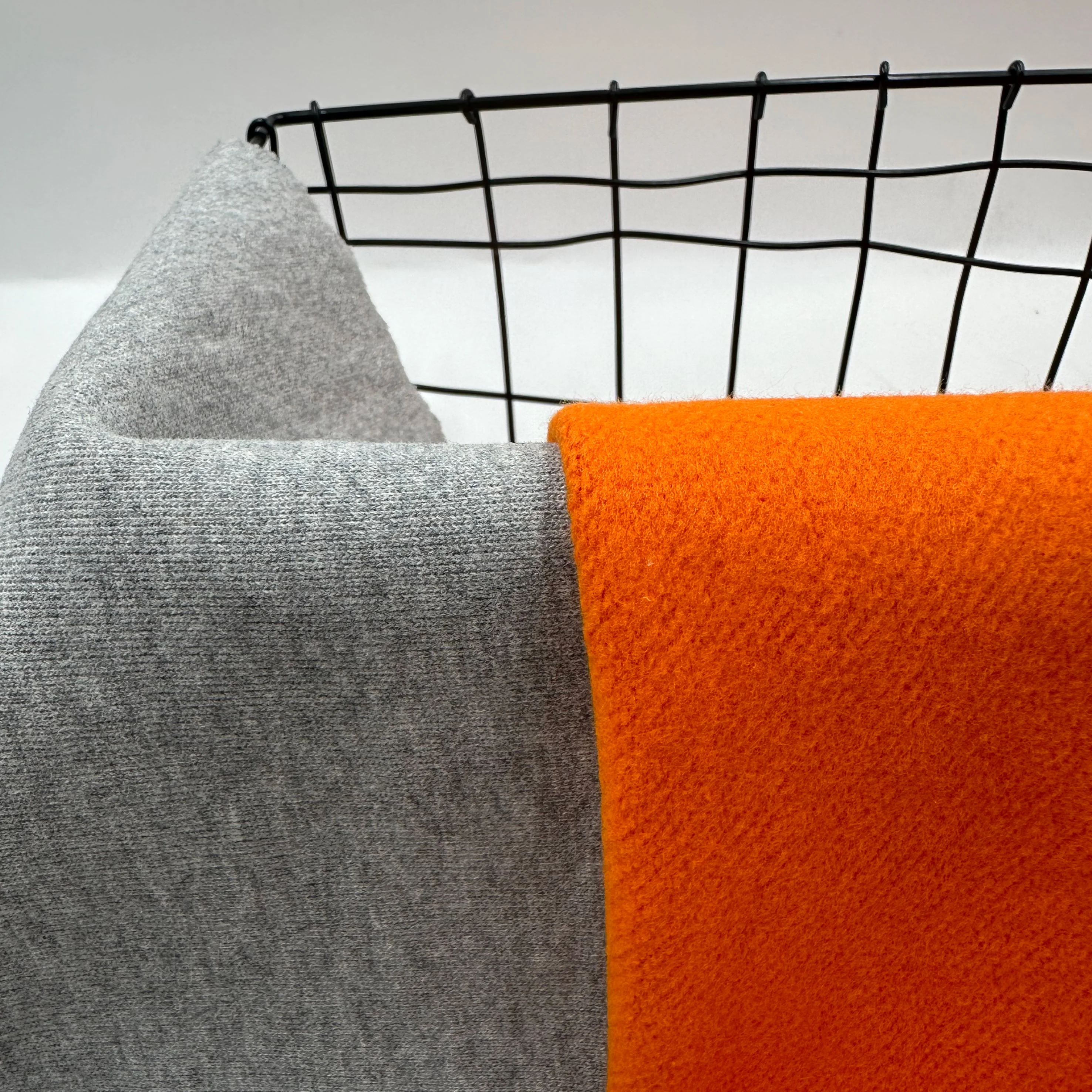 460 Gsm French Terry 100 Cotton Heavyweight Premium Hoodie Fabric One Side Brushed Fleece Terry Fabric Roll