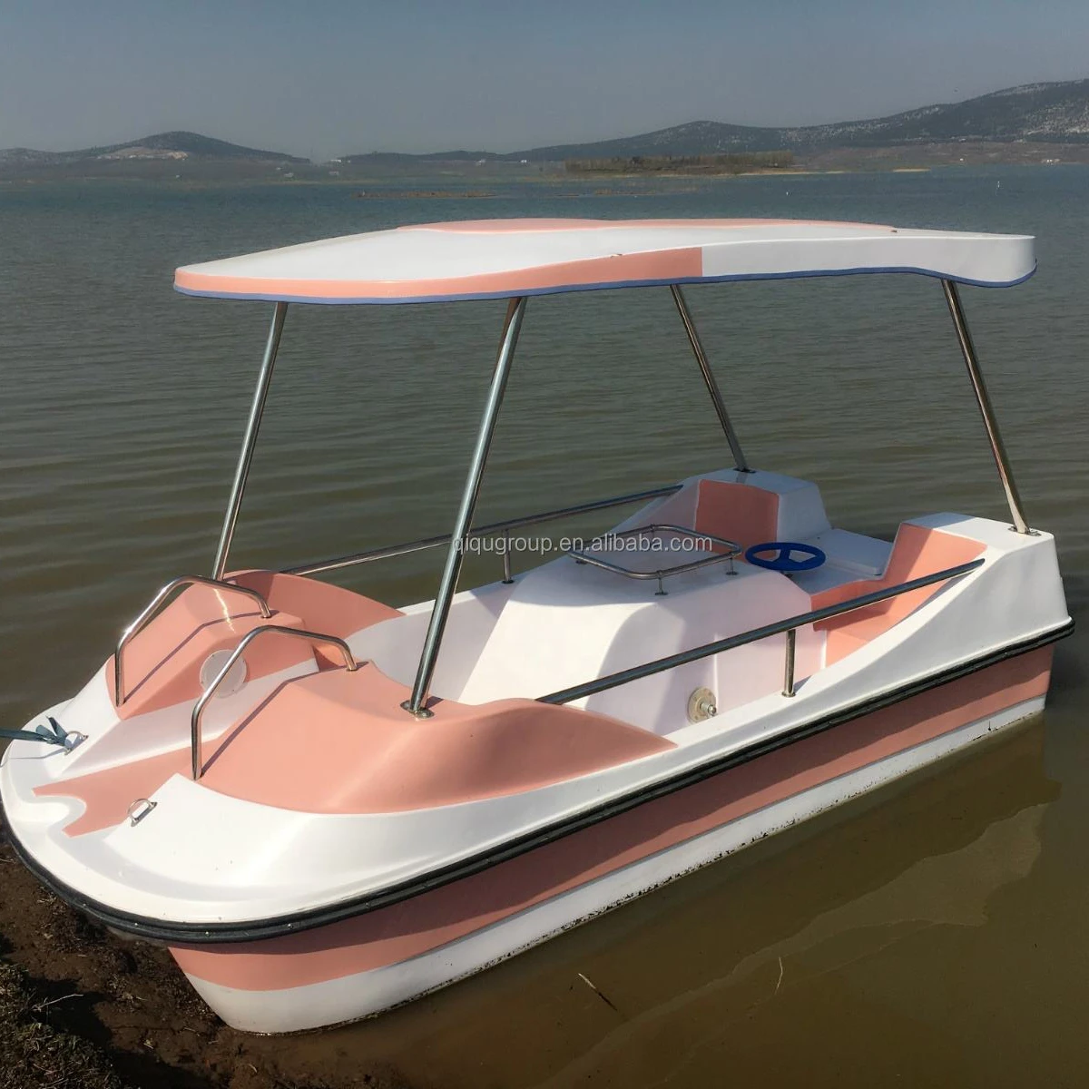 Factory Direct Sale Four Person Pedal Boat Water Boat Water Bike