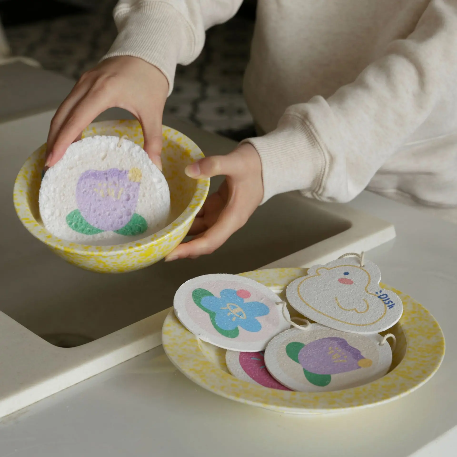 New Design Kitchen Cleaning Cellulose Sponge Water Absorb Sponge Wood Pulp Cotton Dishwashing Sponge