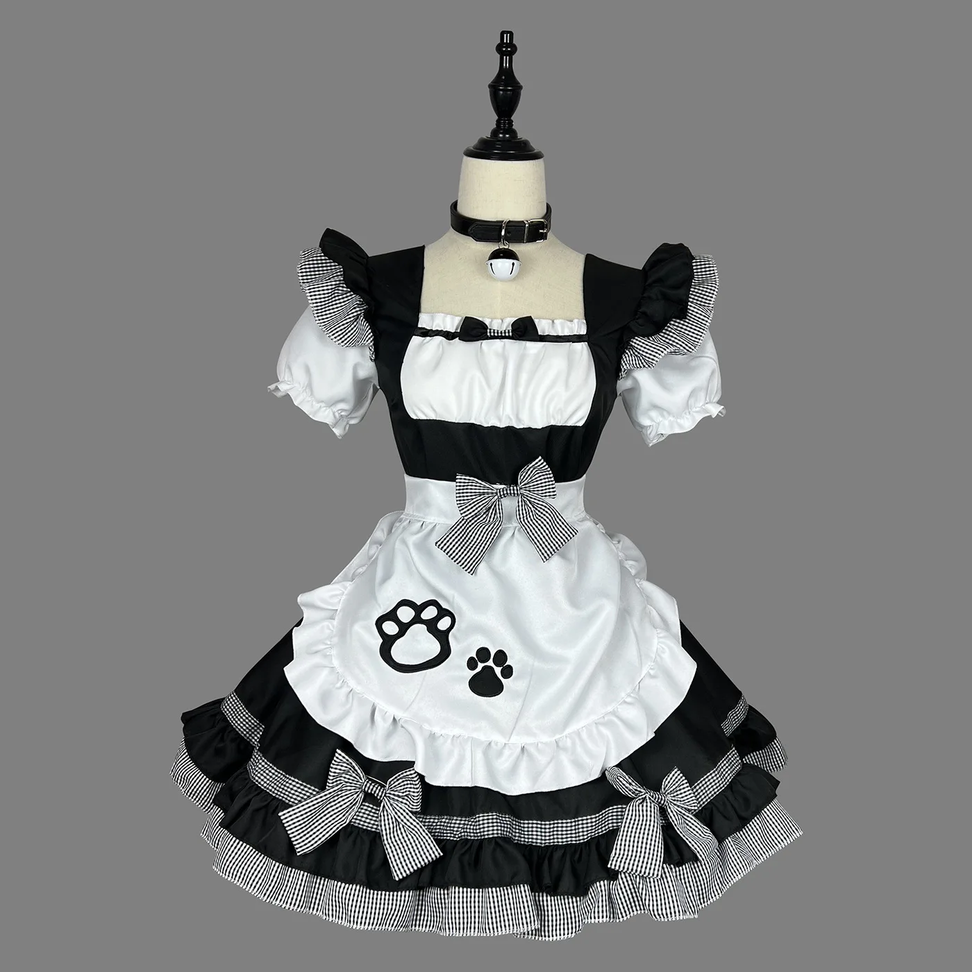 Black and White Dresses Women Maid Outfit Anime Dress Lolita Dress Costume Cosplay Cafe Apron Costume