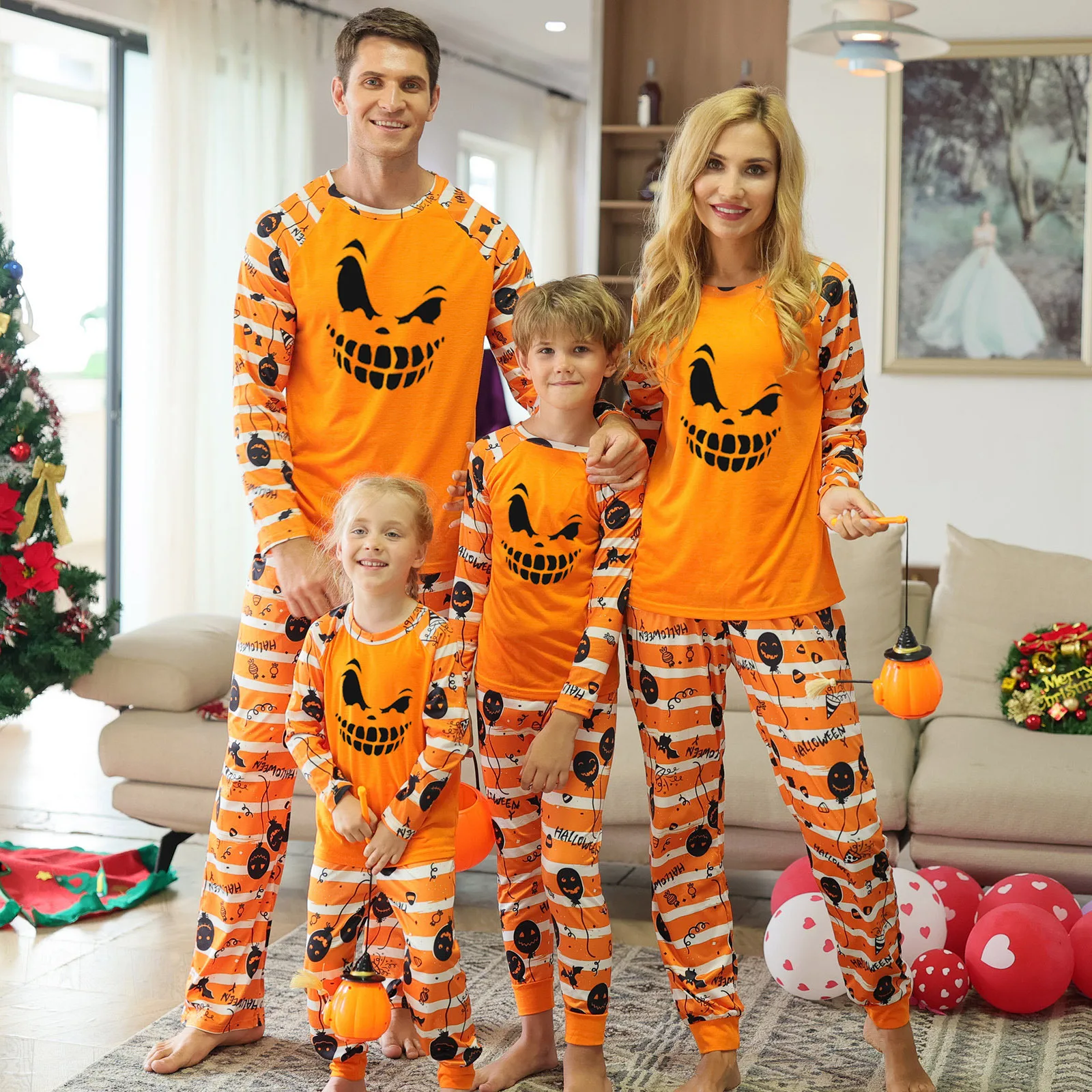 Christmas Loungewear Long Sleeve Pajamas Sleepwear Suit Wholesale Family Matching Outfits Matching Halloween Pajamas Couple